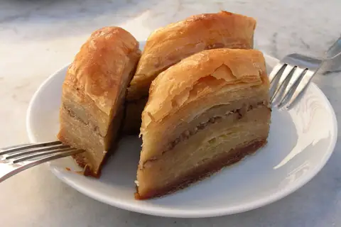 Enzo's Bakery photo 4